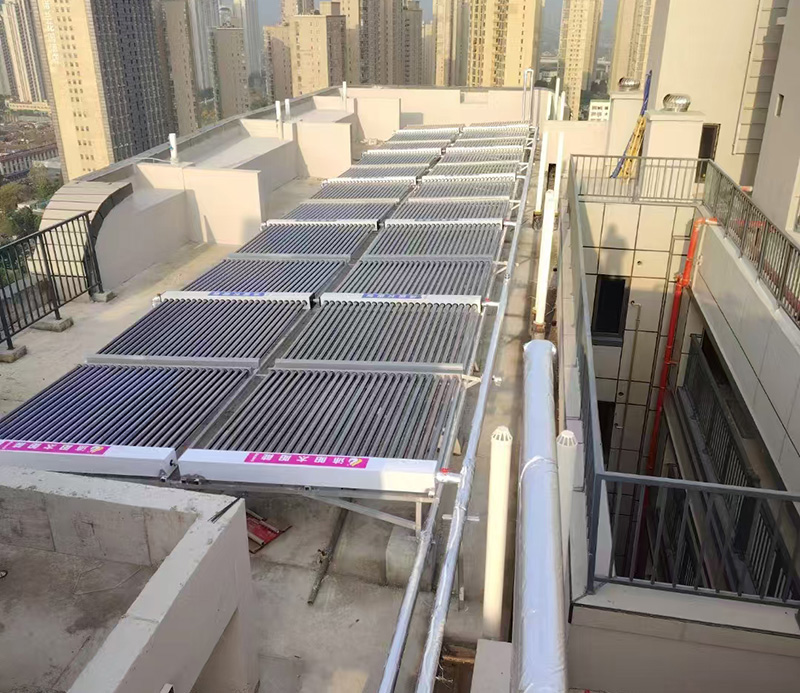 太阳能热水器工作原理（基于真空管式与平板式技术综合分析）